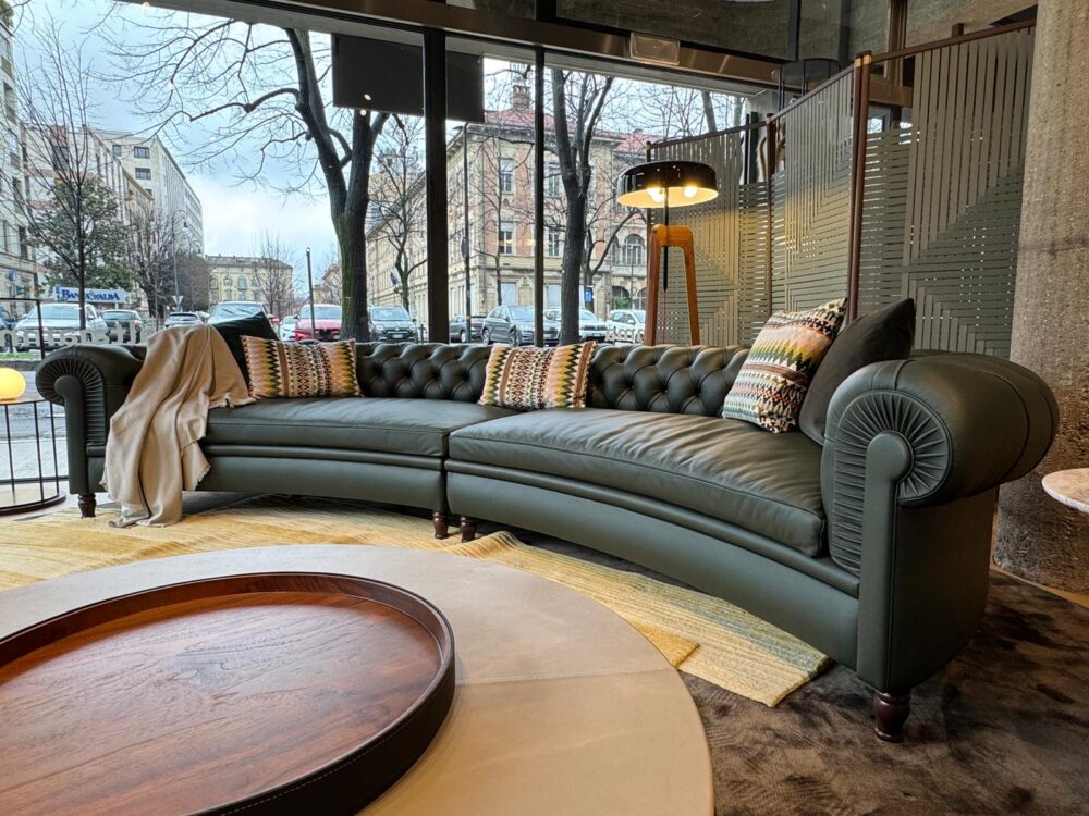 Divano-ChesterLine-Poltrona-Frau-Altagamma-interior.Torino