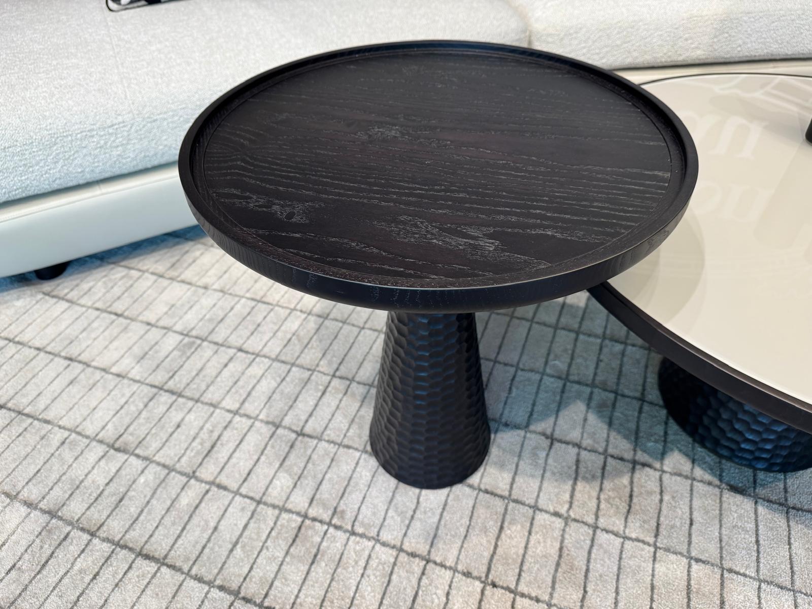 duo-pedestal-table-ceccotti-collezione-poltrona-frau-torino