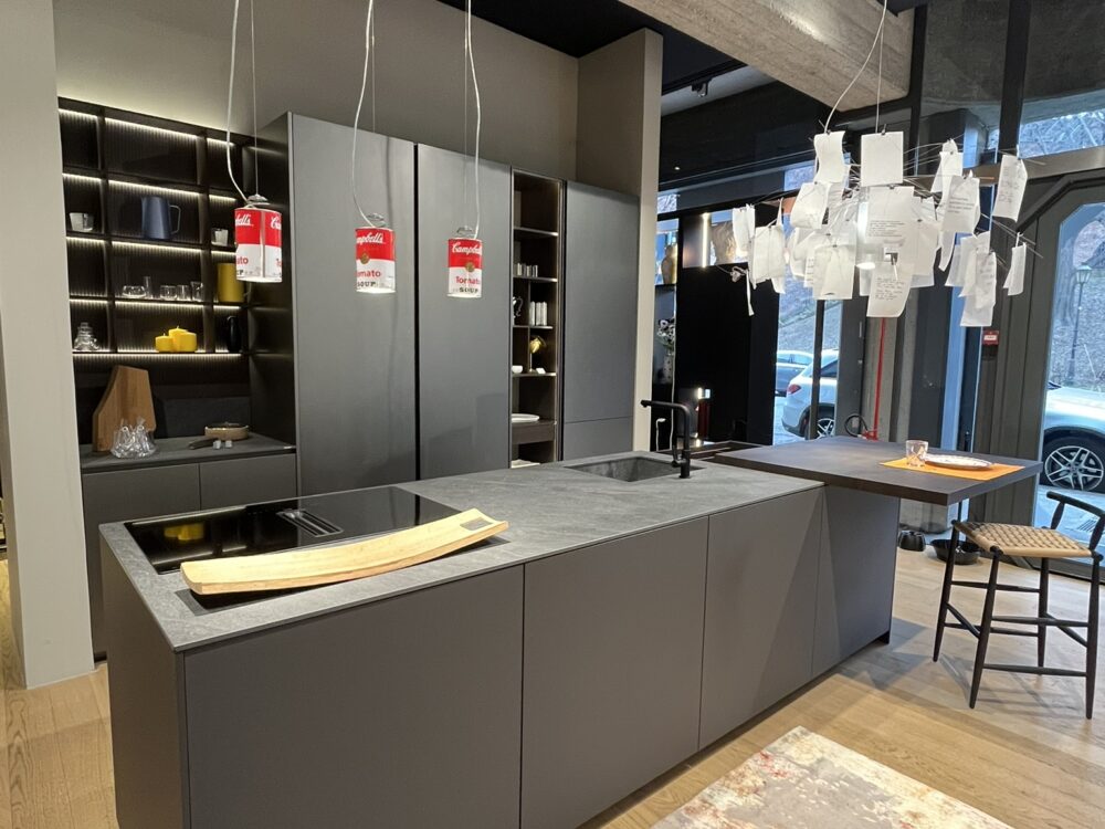 ERNESTOMEDA | CUCINA SIGN